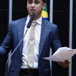 Deputado Nikolas recusa acordo para encerrar processo no Supremo