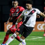 Vasco e Atheltico-PR jogam por vaga nas semifinais da Copa do Brasil