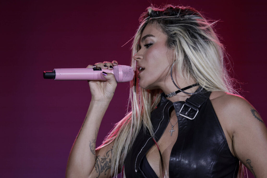 Karol G recorre a Pabllo Vittar e ao funk no Rock in Rio - 20/09/2024 - Ilustrada