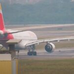 Objeto na pista de Guarulhos atrapalha decolagem de avião - 19/09/2024 - Cotidiano