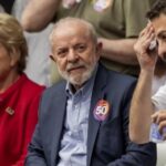 Marta Suplicy (PT), Lula (PT) e Guilherme Boulos (PSOL) durante comício em São Paulo