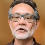 Direita politiza periferia e ganha ao viver em campanha, diz professor