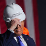 Maior fraude de Trump é fingir apoiar os trabalhadores - 28/10/2024 - Paul Krugman