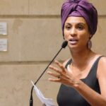Movimentos sociais fazem homenagem à vereadora Marielle Franco