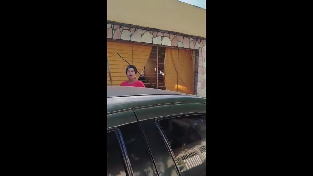 Sogra do prefeito de Gravatá persegue e agride blogueiro na cabeça com barra de ferro; VÍDEO | Pernambuco