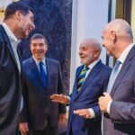 Conheça o bilionário da Shein que fez jantar para Lula - 02/11/2024 - Mercado