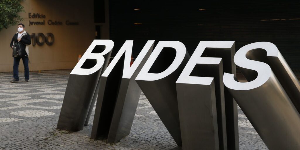 Crédito do BNDES para indústria supera agronegócio