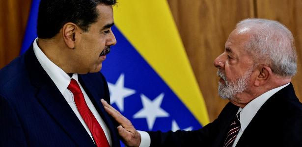 Presidentes Lula e Maduro durante encontro da Unasul em Brasília em maio de 2023