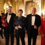 Milei publica foto com Trump e Musk nos Estados Unidos - 14/11/2024 - Mundo