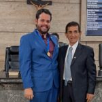 Diretor do HRJN recebe medalha de honra ao mérito em Caruaru