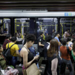 Vereadores acionam justiça contra alta de ônibus para R$ 5 - 26/12/2024 - Painel