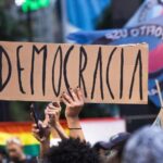 Esquerda, democracia e farsa - Congresso em Foco