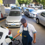 Gasolina inicia ano pressionada por defasagem e ICMS - 04/01/2025 - Mercado