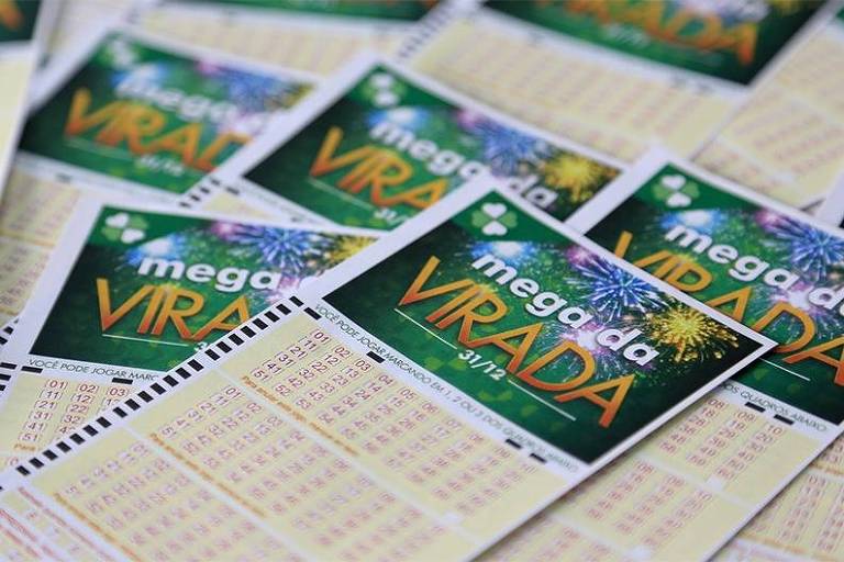 Mega da Virada: 8 apostas dividem os R$ 635,4 milhões - 31/12/2024 - Cotidiano