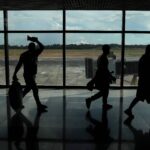 Novo voo de deportados chega em 7 de fevereiro a BH - 29/01/2025 - Mundo
