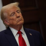Trump inicia mandato com 47% de aprovação, diz Reuters - 22/01/2025 - Mundo
