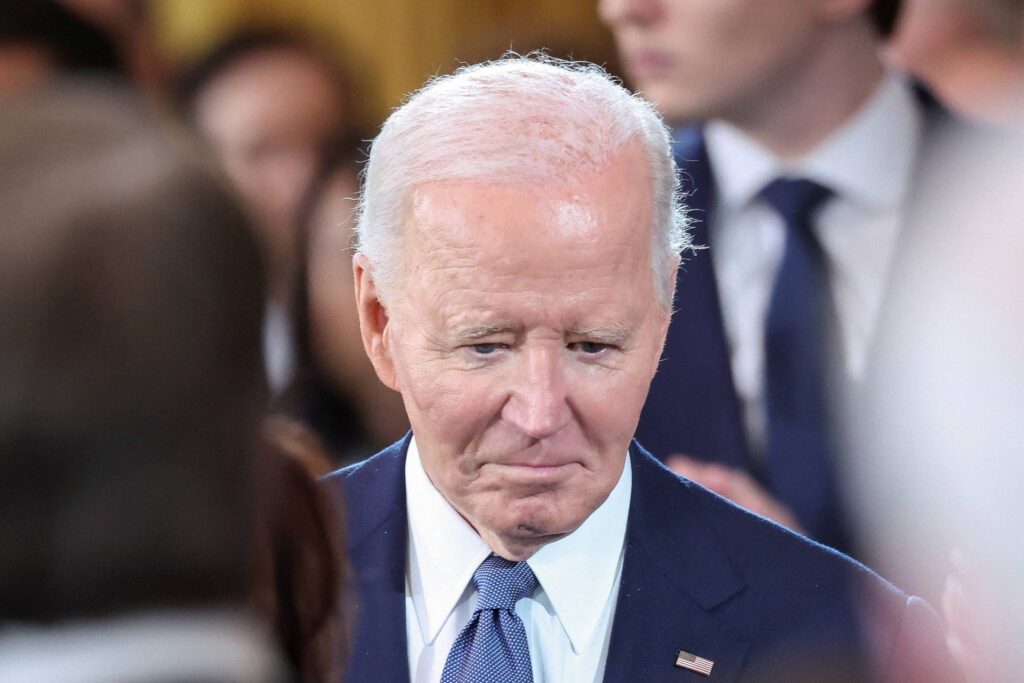 Biden assina contrato com agência de talentos nos EUA - 05/02/2025 - Mundo