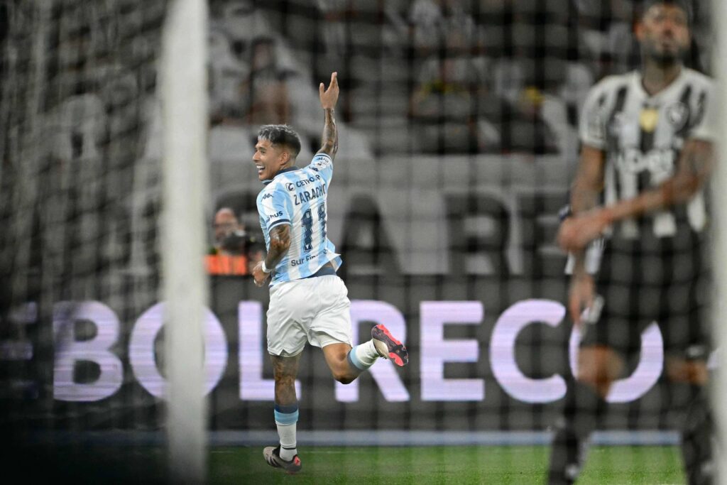 Botafogo perde título da Recopa e vê crise aumentar - 27/02/2025 - Esporte