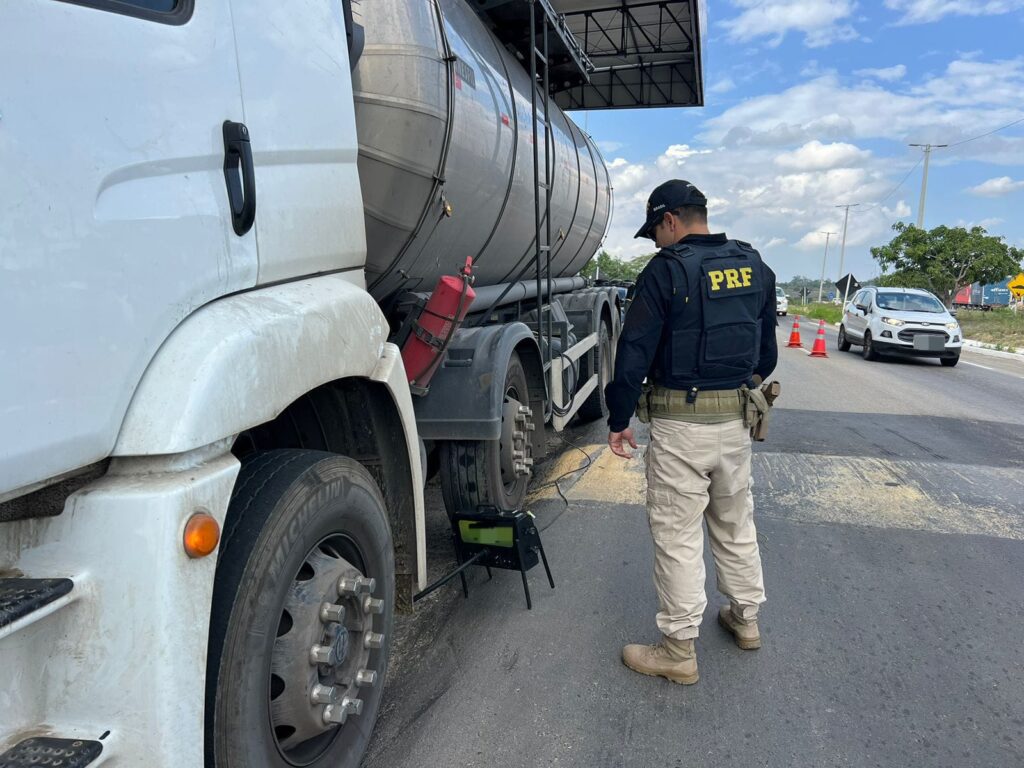 Descanso do motorista profissional no foco de operação da PRF em Pernambuco