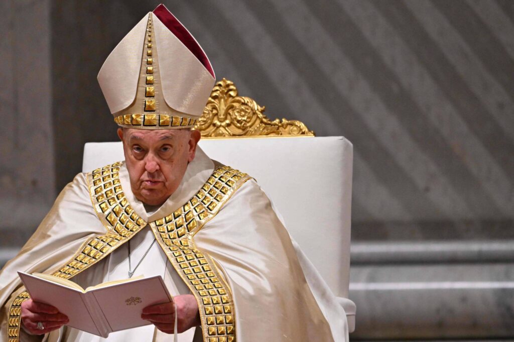 Papa tem noite tranquila e toma café da manhã nesta quarta (19) - 19/02/2025 - Mundo