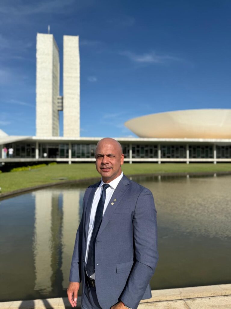 Anderson Correia vai novamente a Brasília em busca de recursos para Caruaru