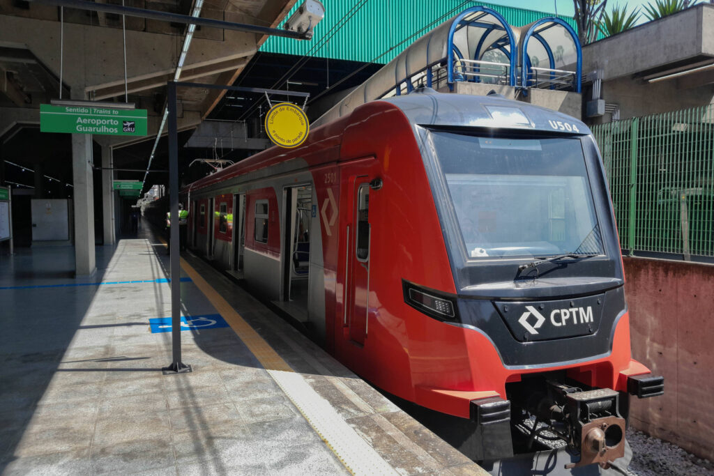 Greve na CPTM pode deixar mais de 550 mil sem trens - 24/03/2025 - Cotidiano
