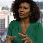 Luciana Barreto denuncia ataques racistas em delegacia especializada