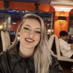 Pole dance é 'mais família' na China, diz dançarina gaúcha - 03/03/2025 - Mundo