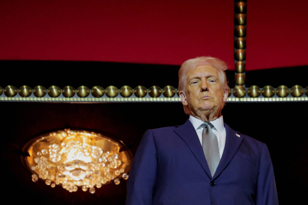 Trump: EUA correm risco de calote já em agosto - 26/03/2025 - Mercado