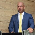 Anderson Correia cobra políticas públicas ao Estado e aos municípios para animais de grande porte soltos em vias públicas