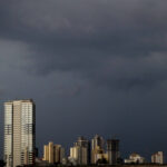 Páscoa (18) começa com pancadas de chuva em SP - 18/04/2025 - Cotidiano