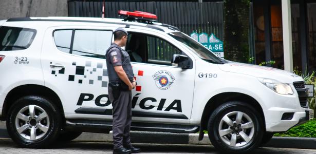 O caso foi registrado como roubo a residência pelo 14º DP (Pinheiros), que requisitou perícia