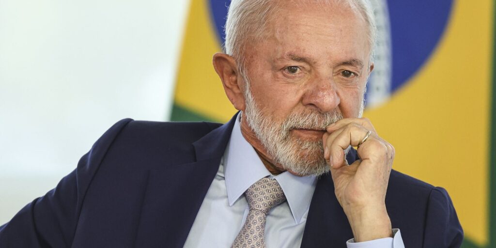 Lula está bem e permanece em repouso no Alvorada