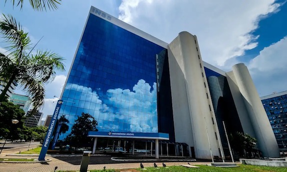 Mais quatro entidades devem ser alvo de processo sobre fraude no INSS