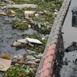 Três milhões de litros de chorume poluem a Baía da Guanabara por dia