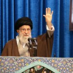 Aiatolá ameaça reagir contra EUA após Trump exigir a rendição do Irã