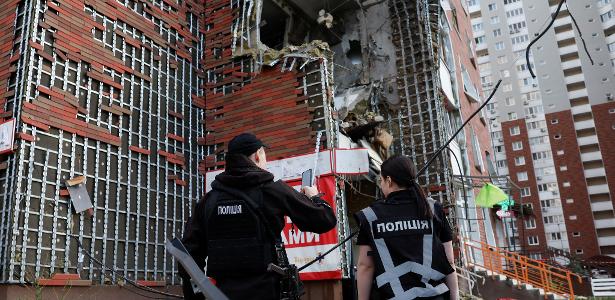 Prédio de apartamentos foi destruído em Kiev no ataque russo de 10 de junho