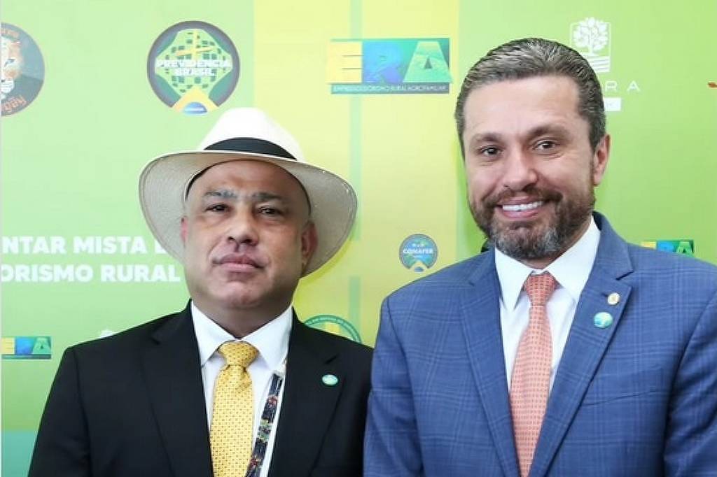 INSS: Entidade investigada banca frente parlamentar - 27/06/2025 - Mercado