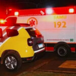 Mulher fica ferida após colisão entre carro e moto em Apucarana