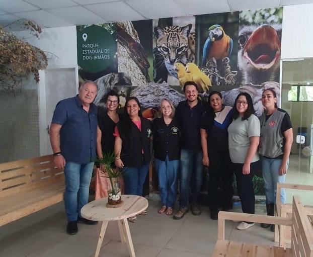 Adagro e Parque Estadual de Dois Irmãos debatem estratégias de proteção dos animais silvestres do zoológico contra a influenza aviária