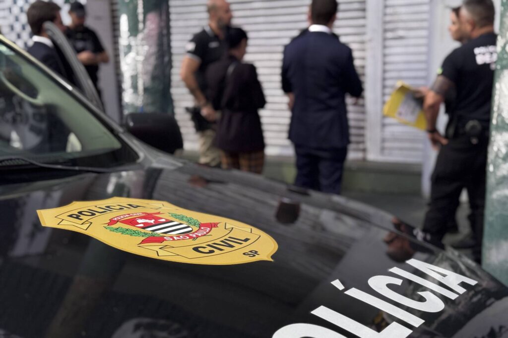 Justiça manda internar adolescente ladrão de condomínio - 02/07/2025 - Cotidiano