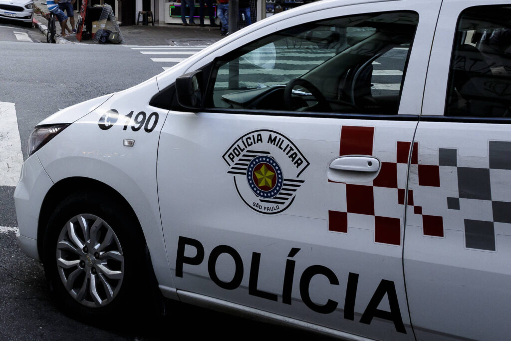 PM mata irmão e acerta tiro na própria mãe durante briga - 08/07/2025 - Cotidiano