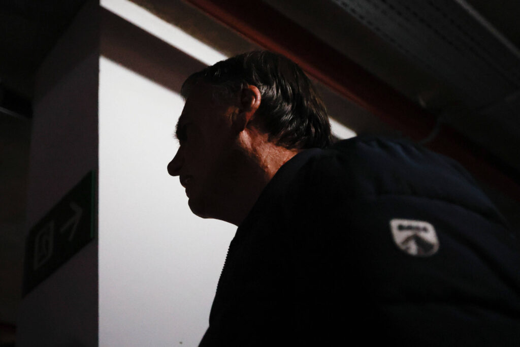 STF desconfia de fuga após defesa de Trump a Bolsonaro - 18/07/2025 - Mônica Bergamo