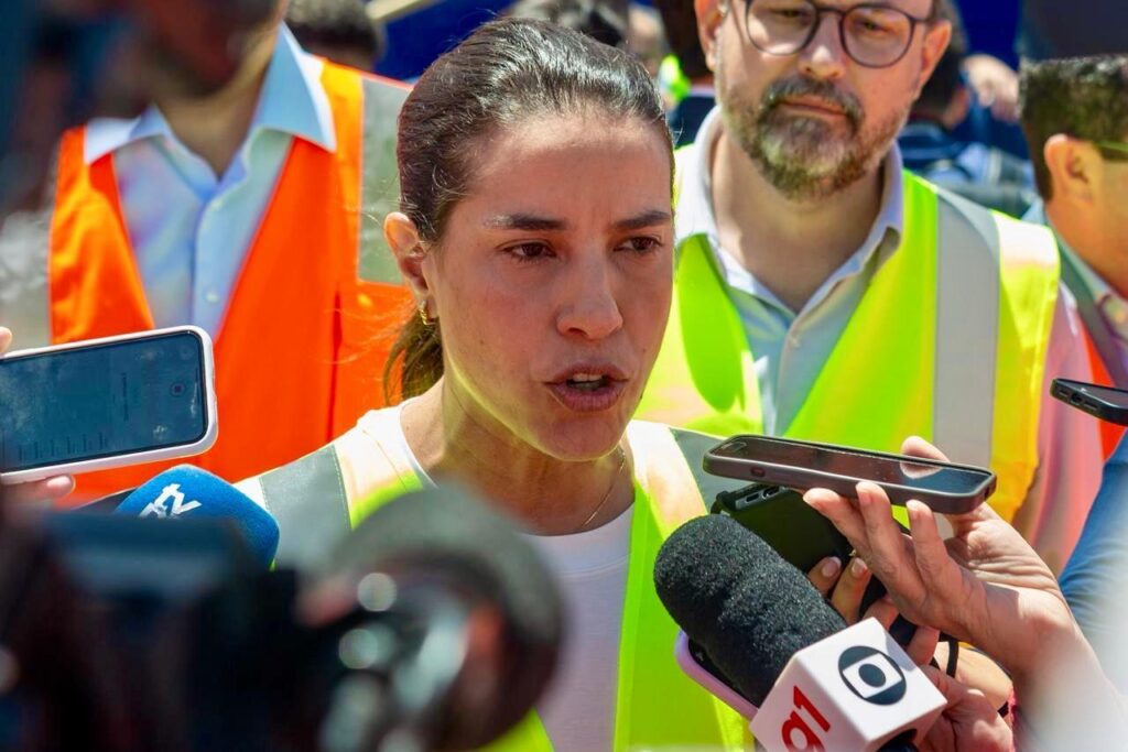 “A gente não pode brincar com a esperança do povo pernambucano”, Afirma Raquel Lyra em meio a projeto de privatização
