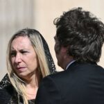 Argentina: Suposta corrupção derruba aliado de Milei - 22/08/2025 - Mundo