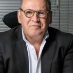 Dono da Ultrafarma e diretor da Fast Shop são presos em operação do MP