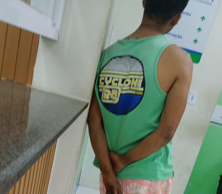 Homem é Detido pela GCM Após Apalpar Adolescente em Supermercado de São Domingos