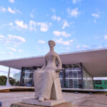 INSS: STF tem maioria em favor do fator previdenciário - 16/08/2025 - Mercado