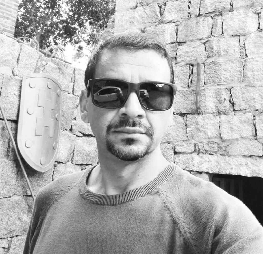 Luto em Brejo da Madre de Deus: morre aos 45 anos o cantor, compositor e radialista Sivaldo de Araújo Chaves