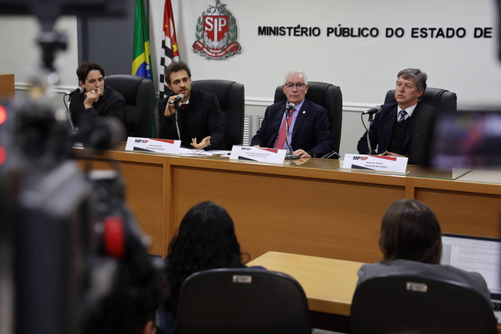 MP mira empresas que compraram créditos de ICMS - 15/08/2025 - Mercado